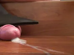Pelirroja muestra un ...