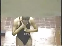 La morena tiene sexo ...